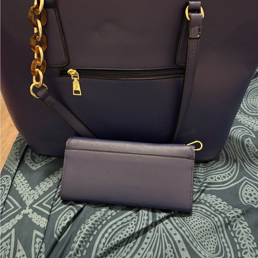 Purse and Wallet